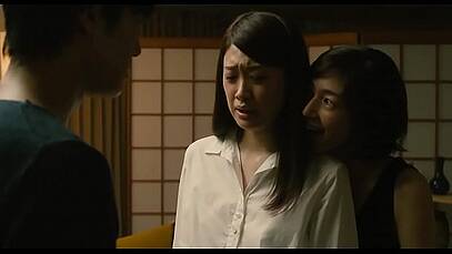 หนังโป๊ออนไลน์สาวช่วยตัวเองในห้องอย่างเสียวซ่าน