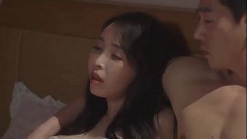อยู่ว่าง ๆ เลยชวนเมียสาวมาxxx ในห้องนอน xxxกันไปหลายน้ำครับ