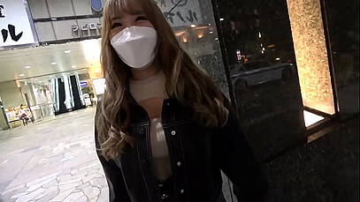 อยู่ ๆ เกิดอารมณ์เงี่ยนควยแข็งขึ้นมาเลยโทรหาแฟนนัดมาเย็ดกันที่คอนโด