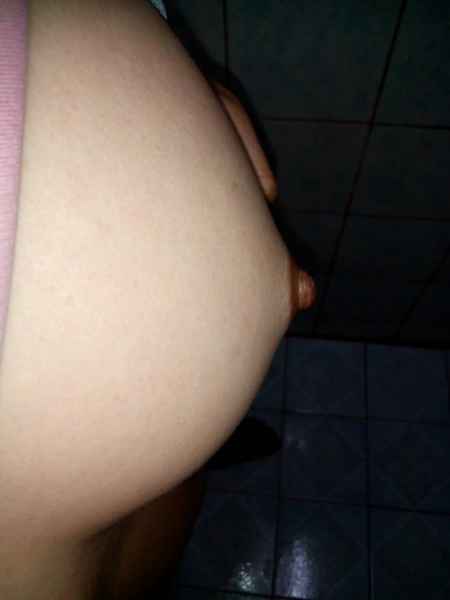 ขาวอวบอิ่ม