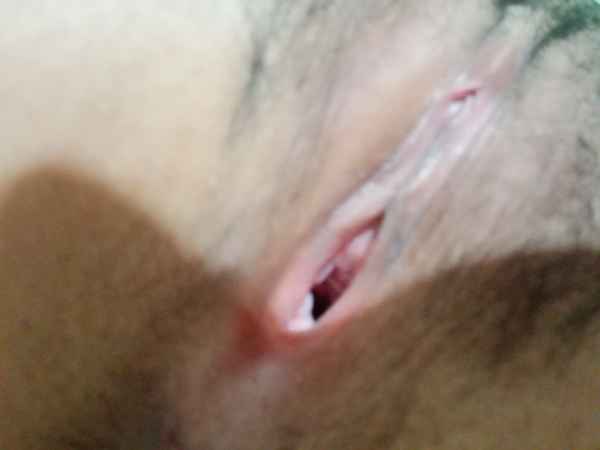 เพิ่งโดนเย็ดมาครั้งแรก เป็นไงคะดูร่านขึ้นไหม